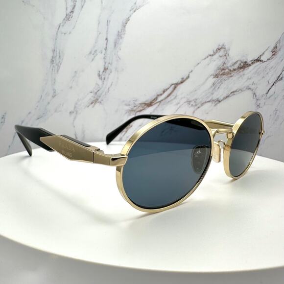 New PRADA Sunglasses - Picture 5 of 16